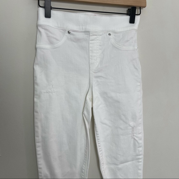 SPANX- Distressed Ankle Skinny Jeans White - Picture 6 of 11